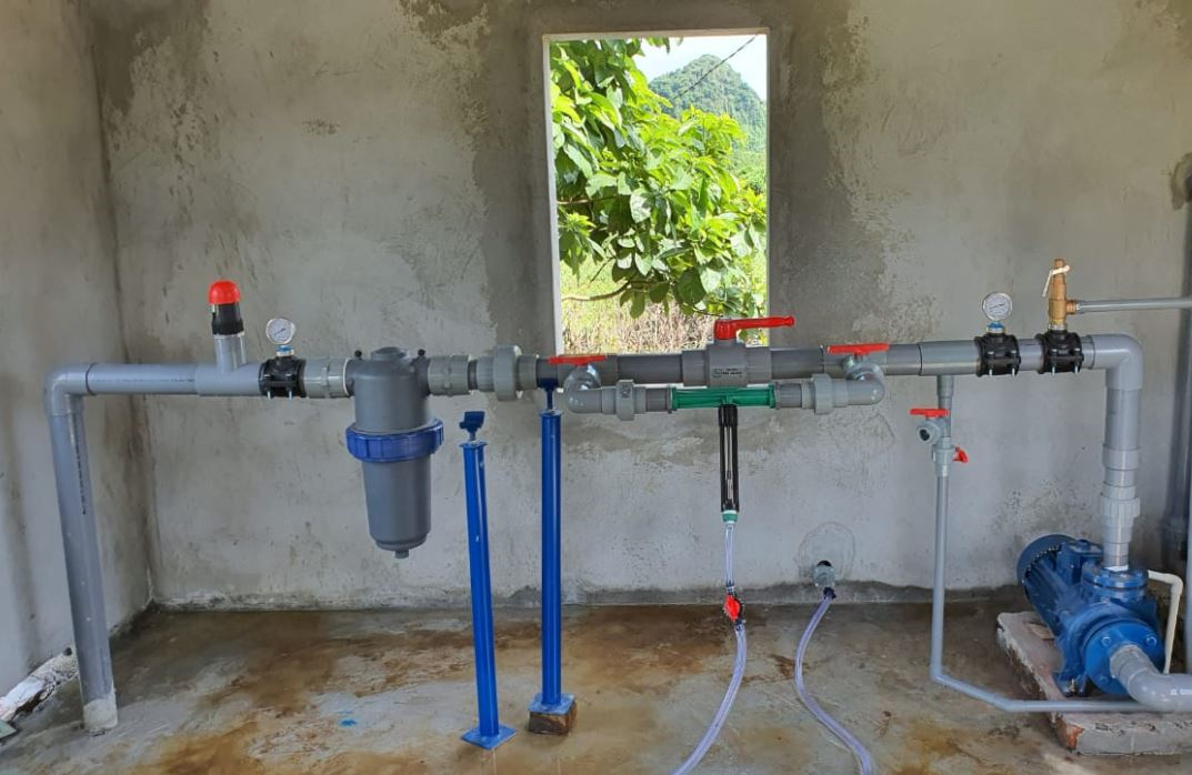 637562535549807175 a